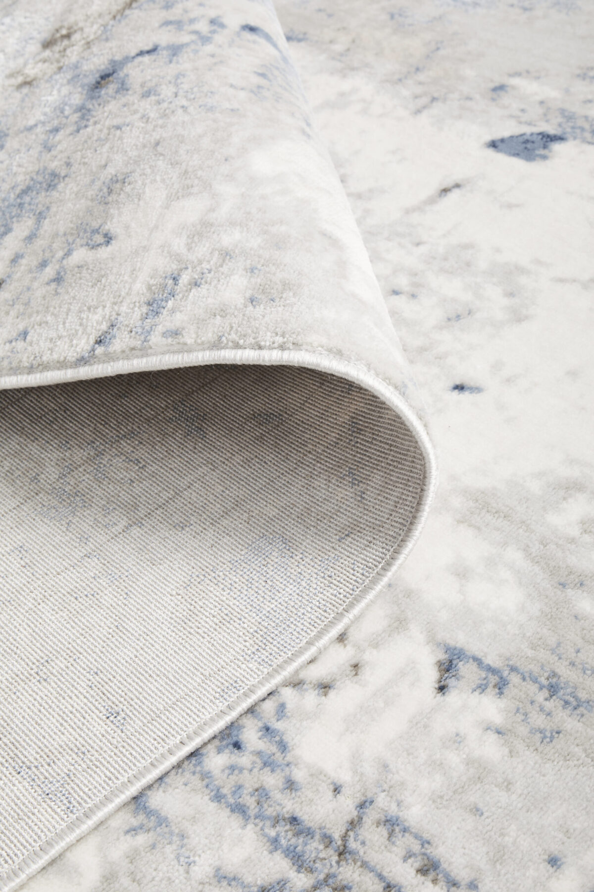 emo-33-emotion-navy-blue-grey-rug-modern-traditional-urbanrugs-rug