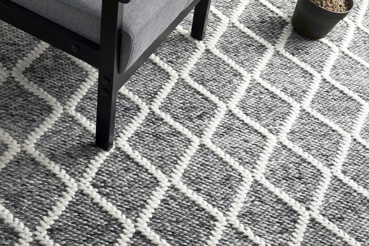 hux-white-grey-wool-diamond-rug-unitex-urban-rugs