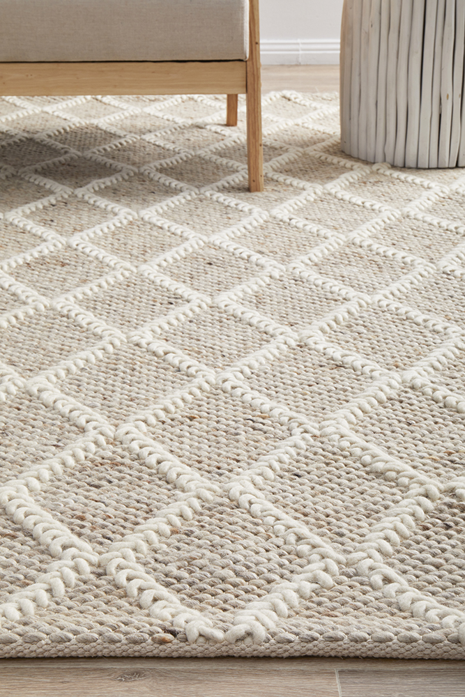 hux-nat-white-natural-beige-wool-diamond-rug-unitex-urban-rugs