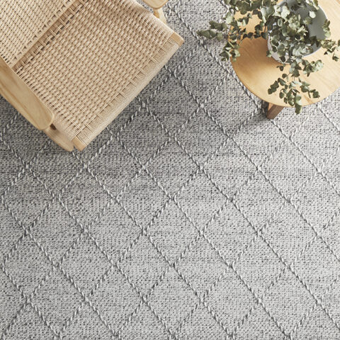 MSN-noah-white-Maison-black-diamond-wool-texture-modern-rug-urban