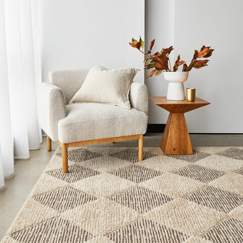 ser-yuri-beige-natural-check-squares-white-beige-urbanrugs