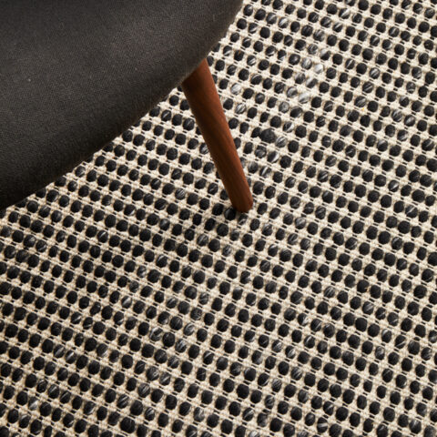 skan-300-bla-black-wool-flatweave-urban-rugs-unitex